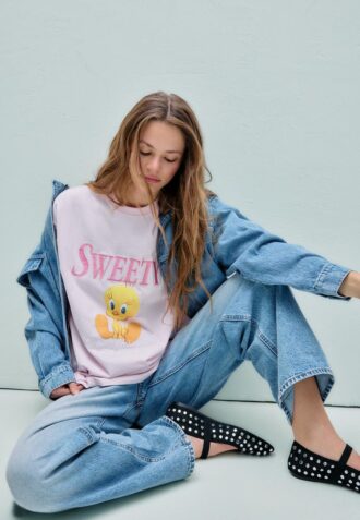 Sweety Short Sleeve Round Neck T-Shirt