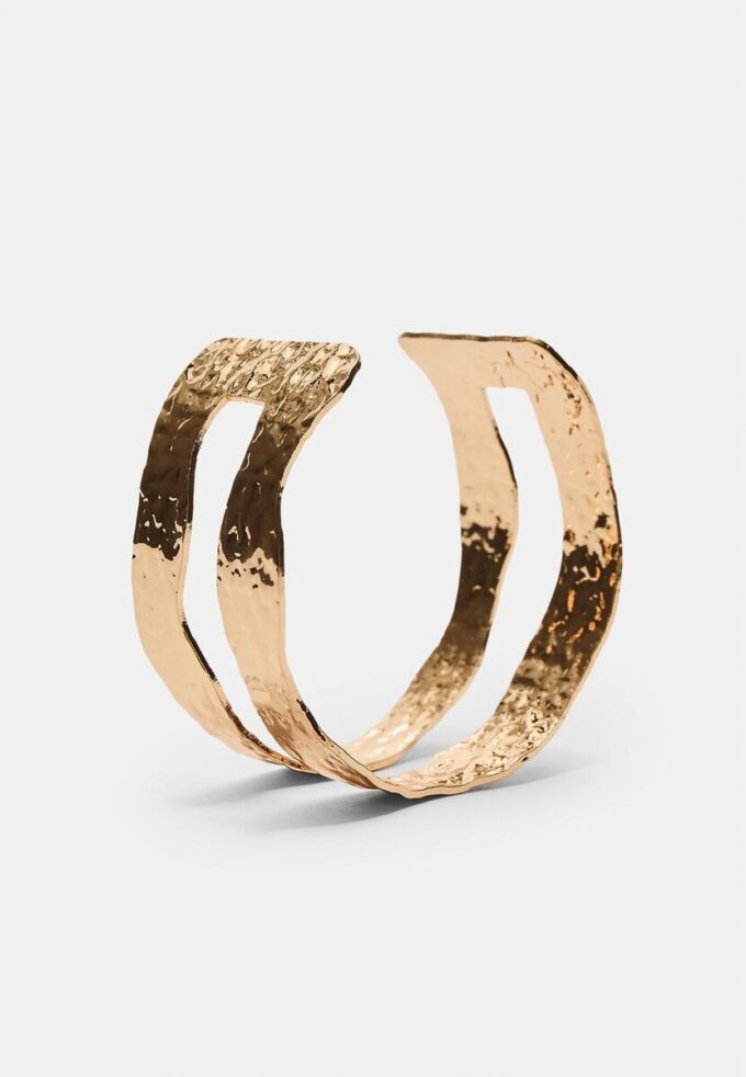 Textured Arm Cuff
