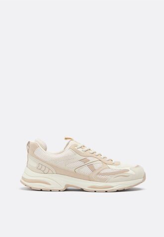 Trainers with Detail
