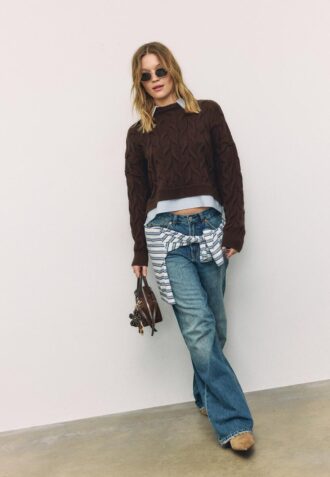 Two-Fabric Knit Sweater with Detachable Collar