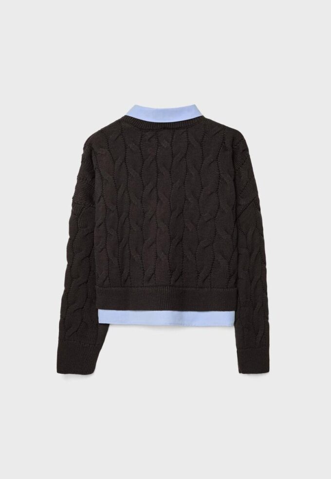 Two-Fabric Knit Sweater with Detachable Collar