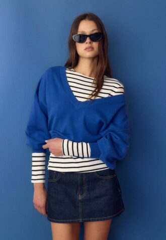 V-Neck Batwing Sleeve Jumper