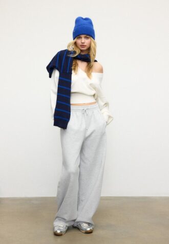 V-Neck Batwing Sleeve Jumper