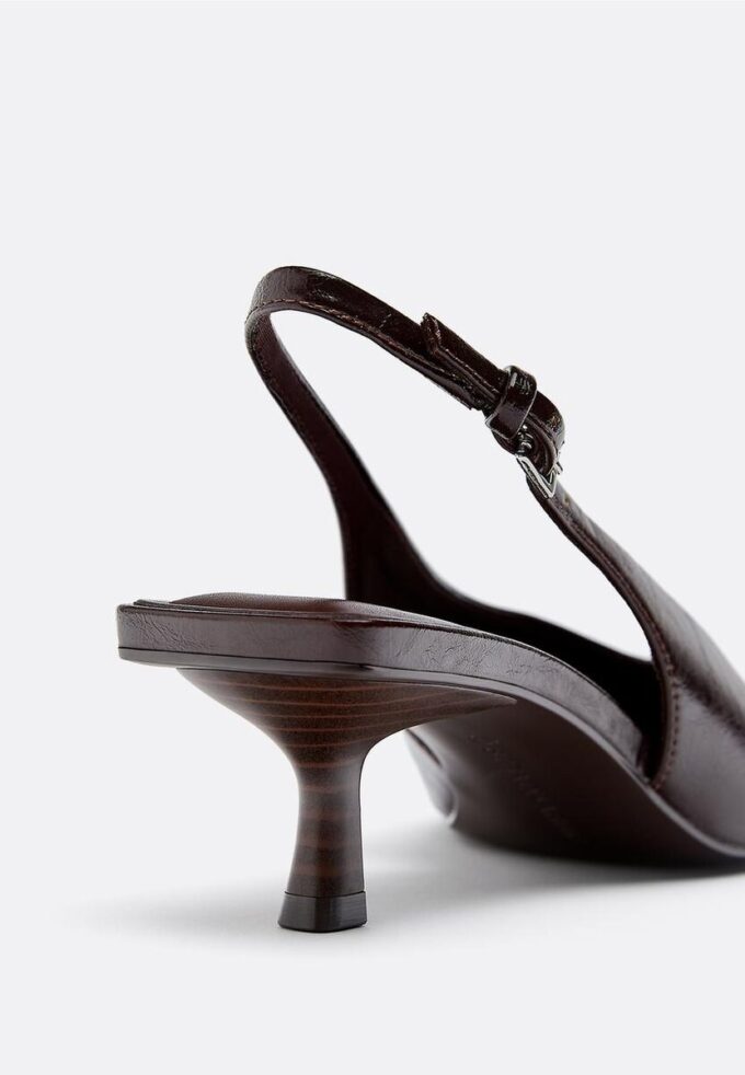 V-Neck Kitten Heel Shoes