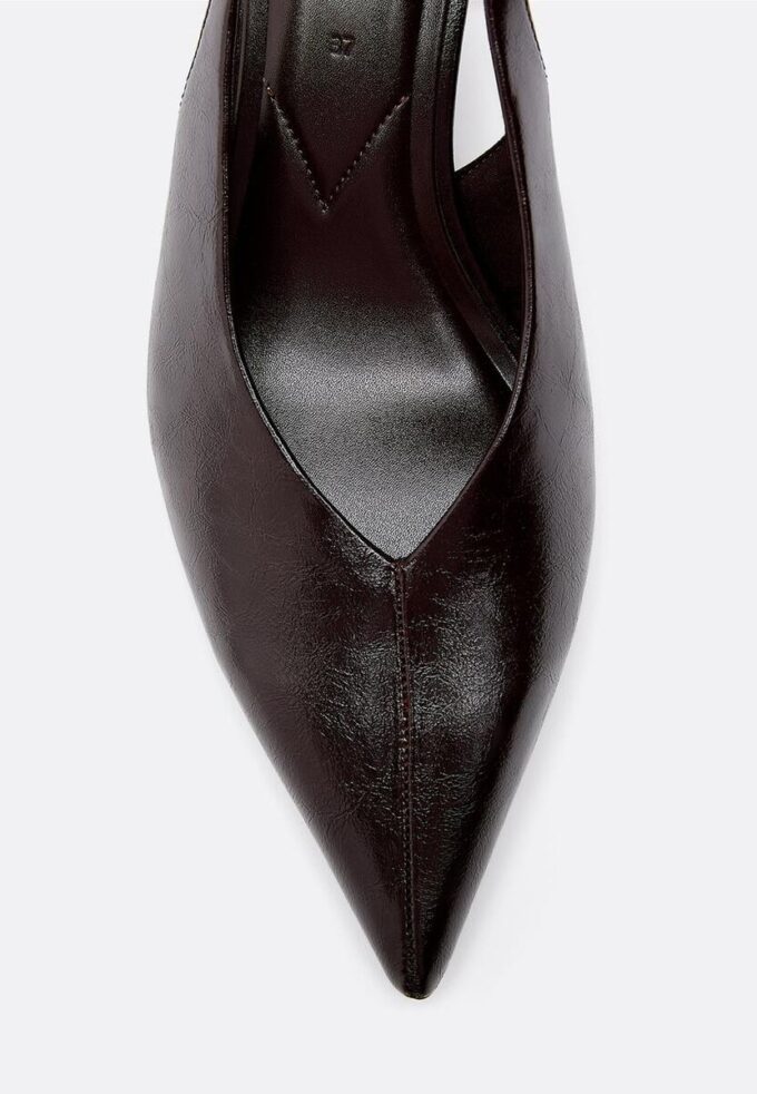 V-Neck Kitten Heel Shoes
