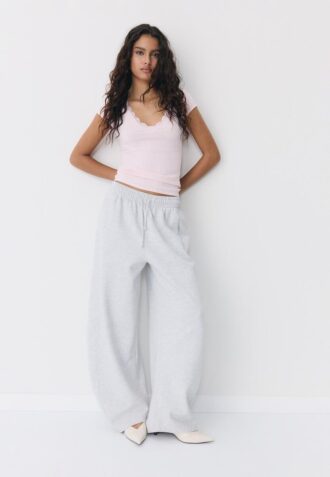 V-Neck Lace Short Sleeve T-Shirt