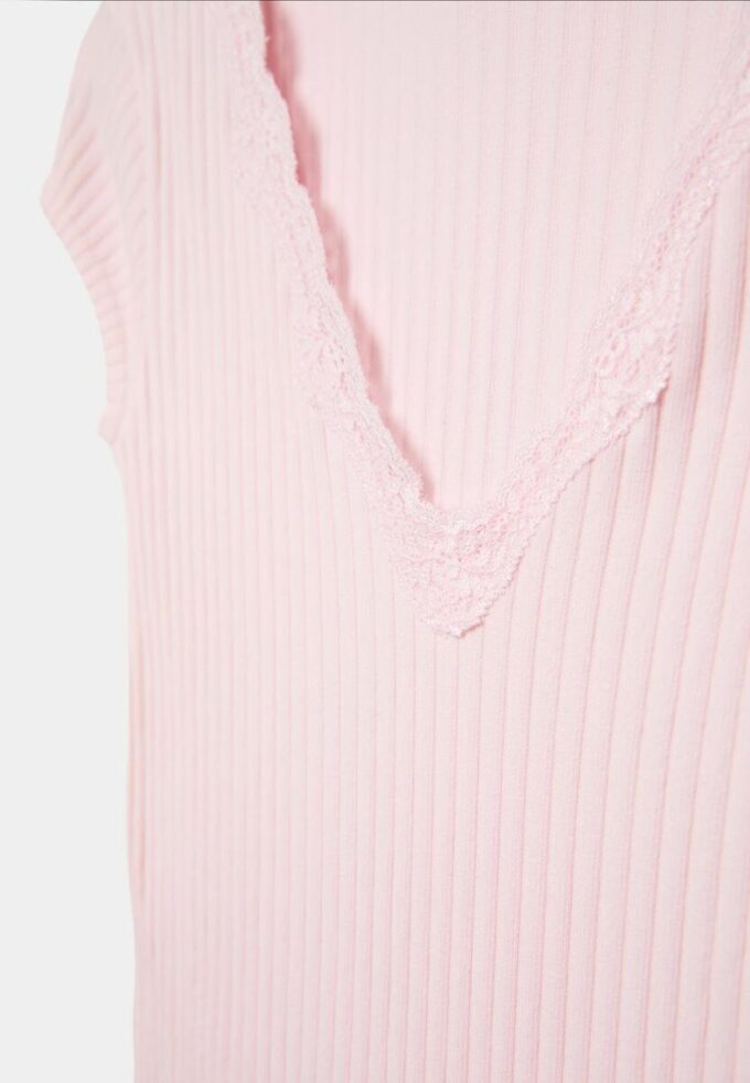 V-Neck Lace Short Sleeve T-Shirt