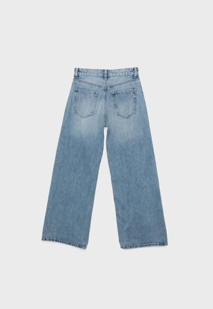 Wide-Leg Jeans Wide-Leg Jeans