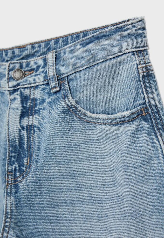 Wide-Leg Jeans Wide-Leg Jeans