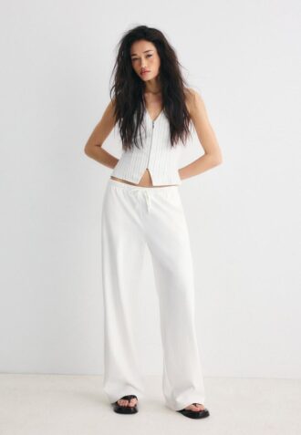 Wide-Leg Jogger Trousers