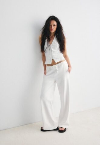 Wide-Leg Jogger Trousers
