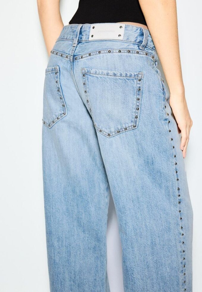 Wide-Leg Loose Studded Jeans Wide-Leg Loose Studded Jeans
