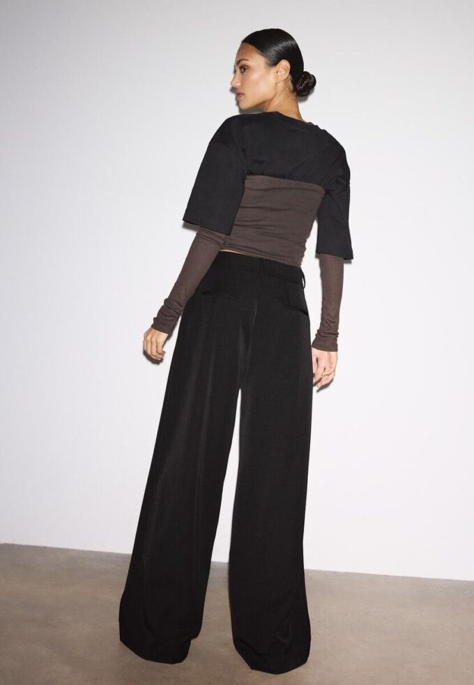 Wide-Leg Tailored Trousers with Darts Wide-Leg Tailored Trousers with Darts