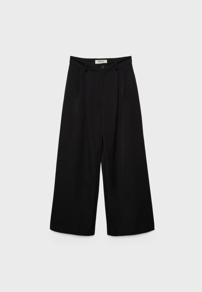 Wide-Leg Tailored Trousers with Darts Wide-Leg Tailored Trousers with Darts