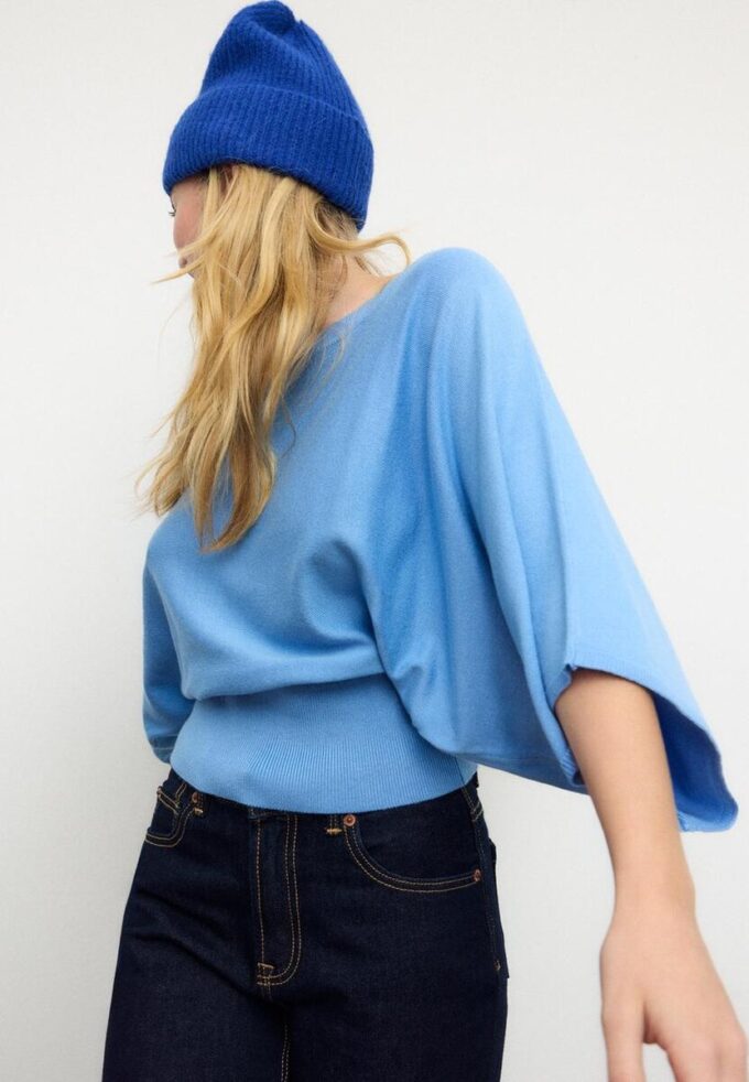 Wide Sleeve Knit Sweater Wide Sleeve Knit Sweater